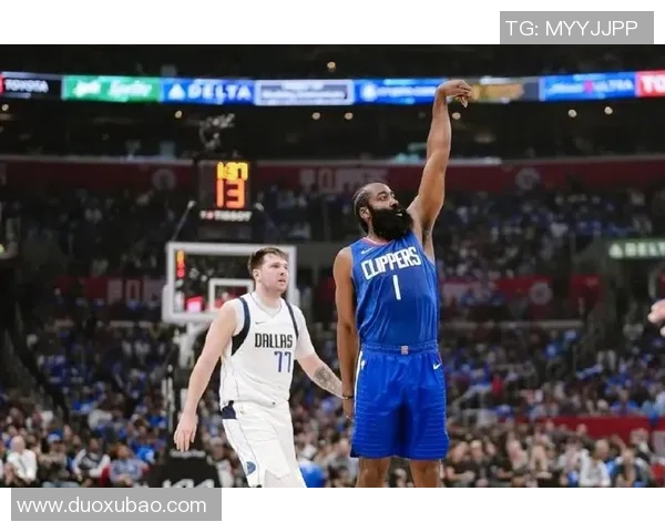 2017年NBA季后赛快船与爵士激战回顾及精彩瞬间分析