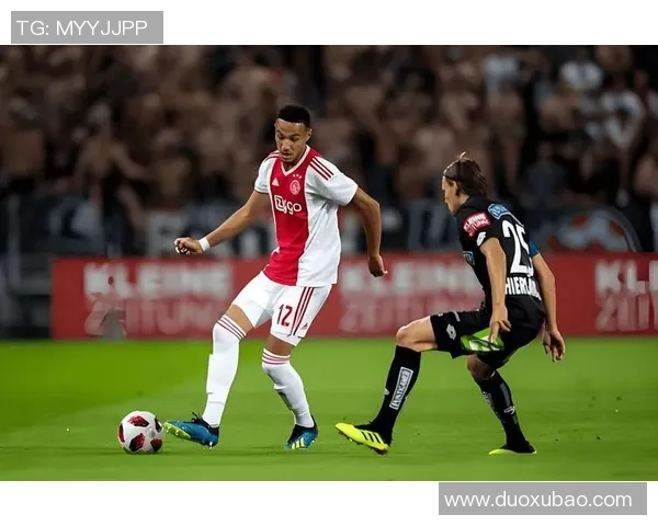 SBV精英与格拉夫的激烈对决谁将赢得这场足球盛宴 SBV精英与格拉夫的激烈对决谁将赢得这场足球盛宴