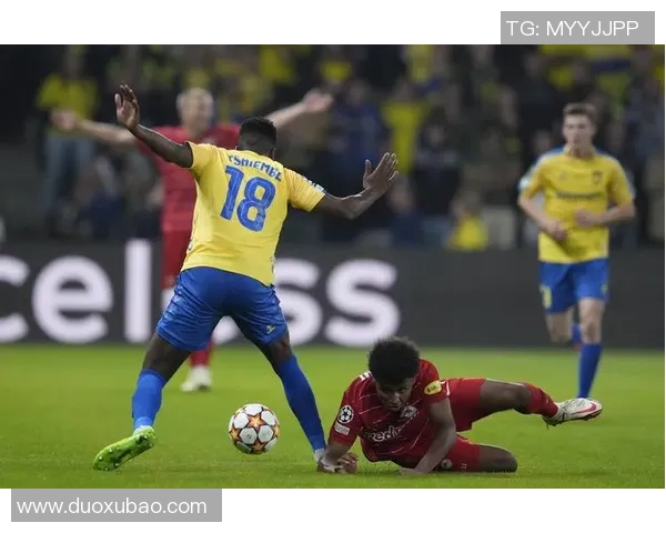 哥本哈根与布隆德比的激烈对决揭示丹麦足球的竞争魅力与战术博弈